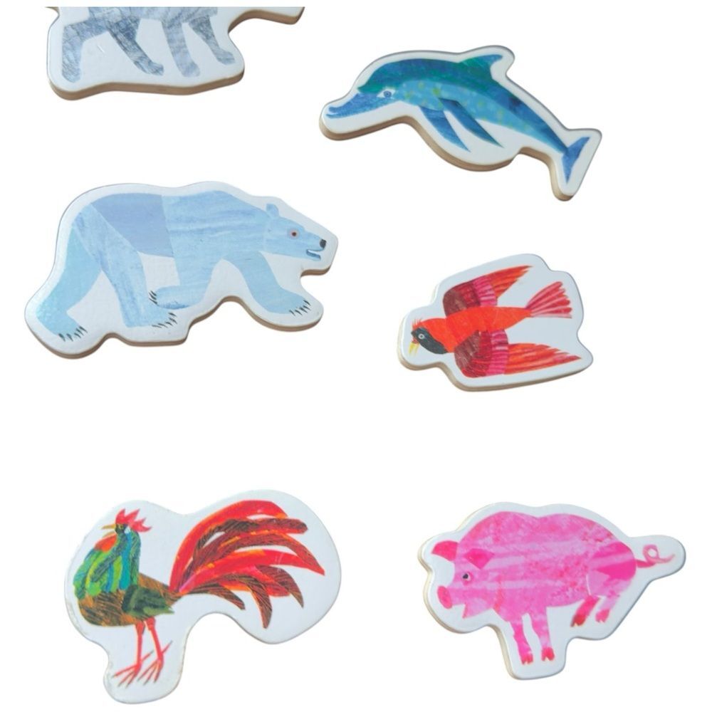 The World of Eric Carle Kids Set of 18 Colorful Wooden Animal Magnets. - Picture 5 of 6